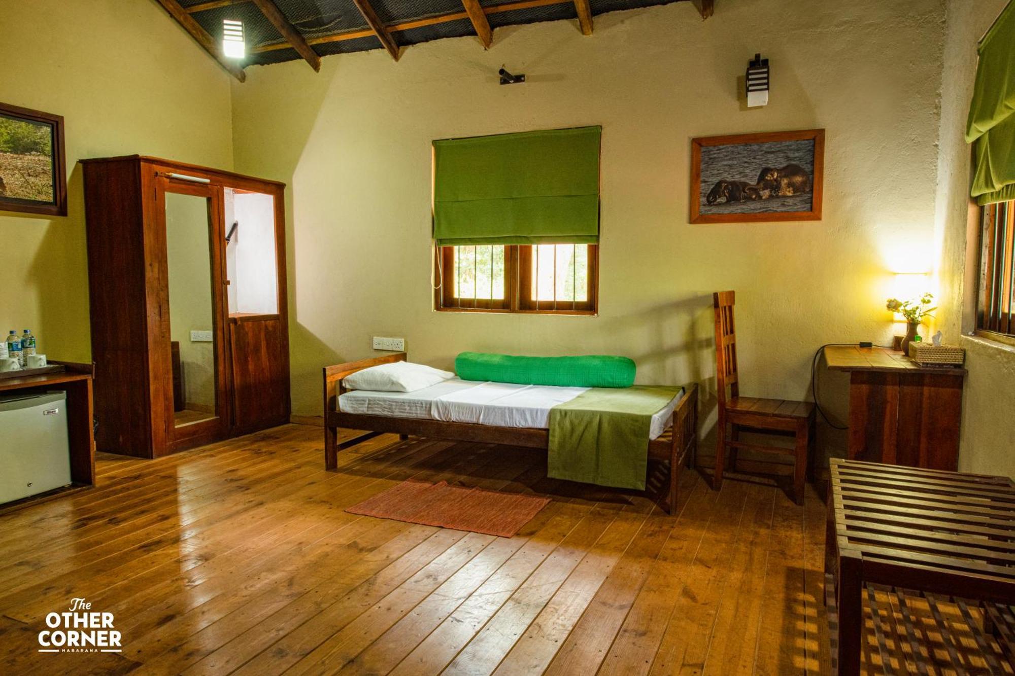 The Other Corner Habarana Exterior foto